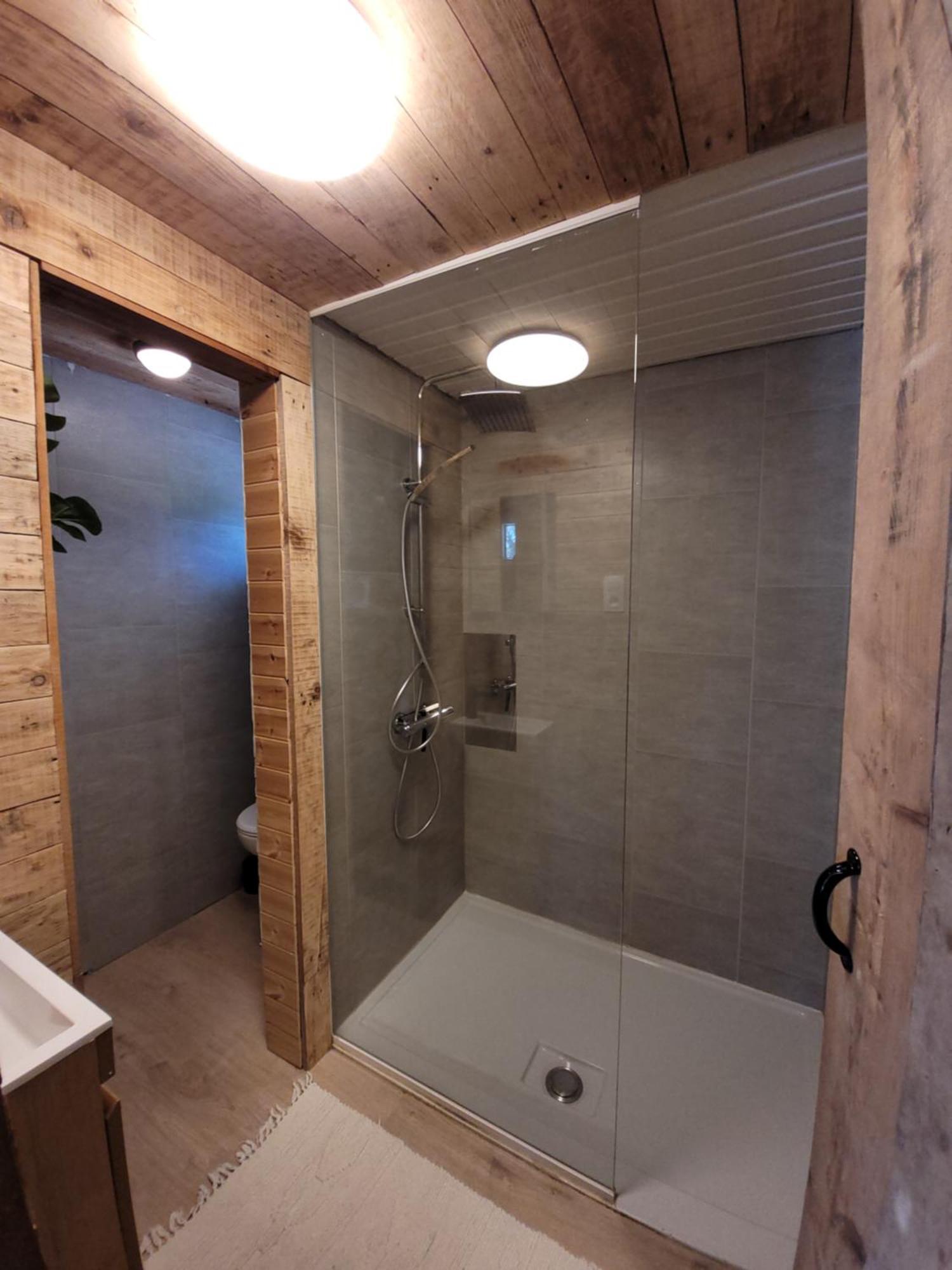 Rustig Gelegen Chalet Solvo Met Terras Aan Het Water 赫尔 外观 照片